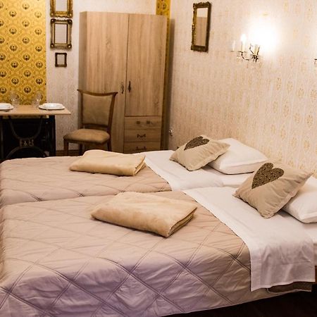 Boki Apartmant Subotica Esterno foto